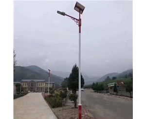 阿克苏车站太阳能路灯生产厂家